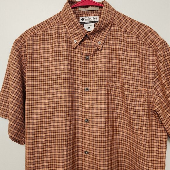 Columbia Plaid Shirt Orange Plaid Short Sleeve Button Up Mens Medium EUC - Picture 1 of 14